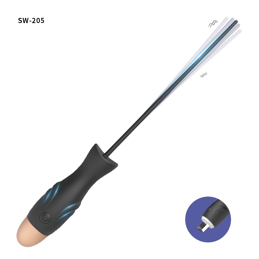 USB強震尿道プラグ ミニサイズで細身のデザインが禁断の深部に到達。強力な振動が尿道口を直接刺激し